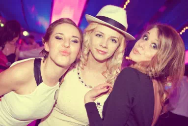 studniówka dziewczyny